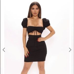NWT Beauty Mode Cut Out Bodycon mini dress square neck,puff sleeves,back zipper